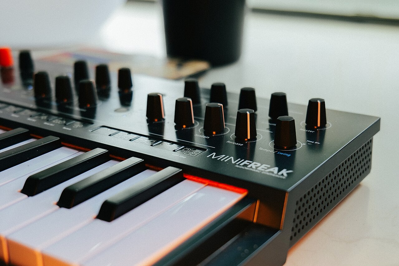 Arturia MiniFreak