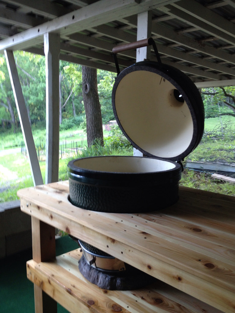 Big Green Egg Large — Big Green Egg