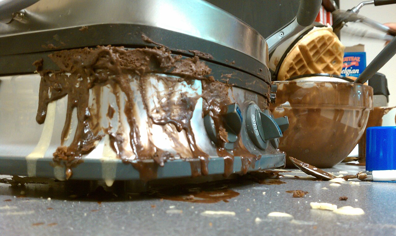 the No-Mess Waffle — Breville