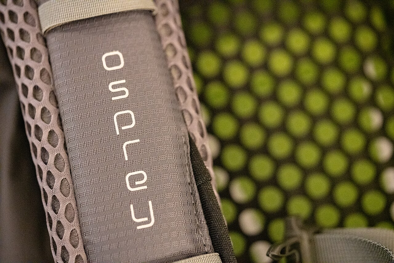 Osprey Atmos AG 65
