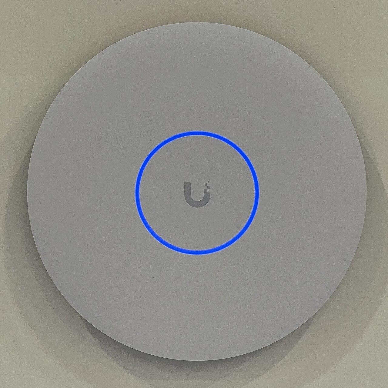 UniFi U7 Pro XGS — Ubiquiti